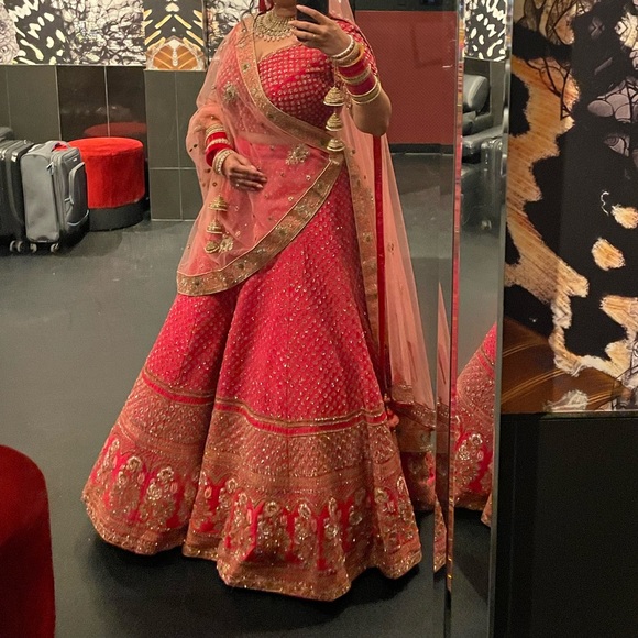 Bridal lengha - Picture 4 of 4